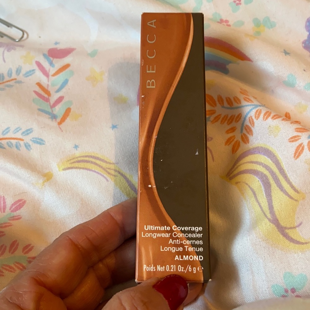 New Becca ultimate coverage in Almond